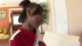 Кара жаш болельщицы трахаются менен белым футбольным машыктыруучунун